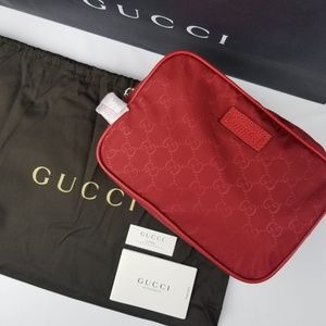 NWT Gucci Nylon Large Toiletry Bag Red Guccissima